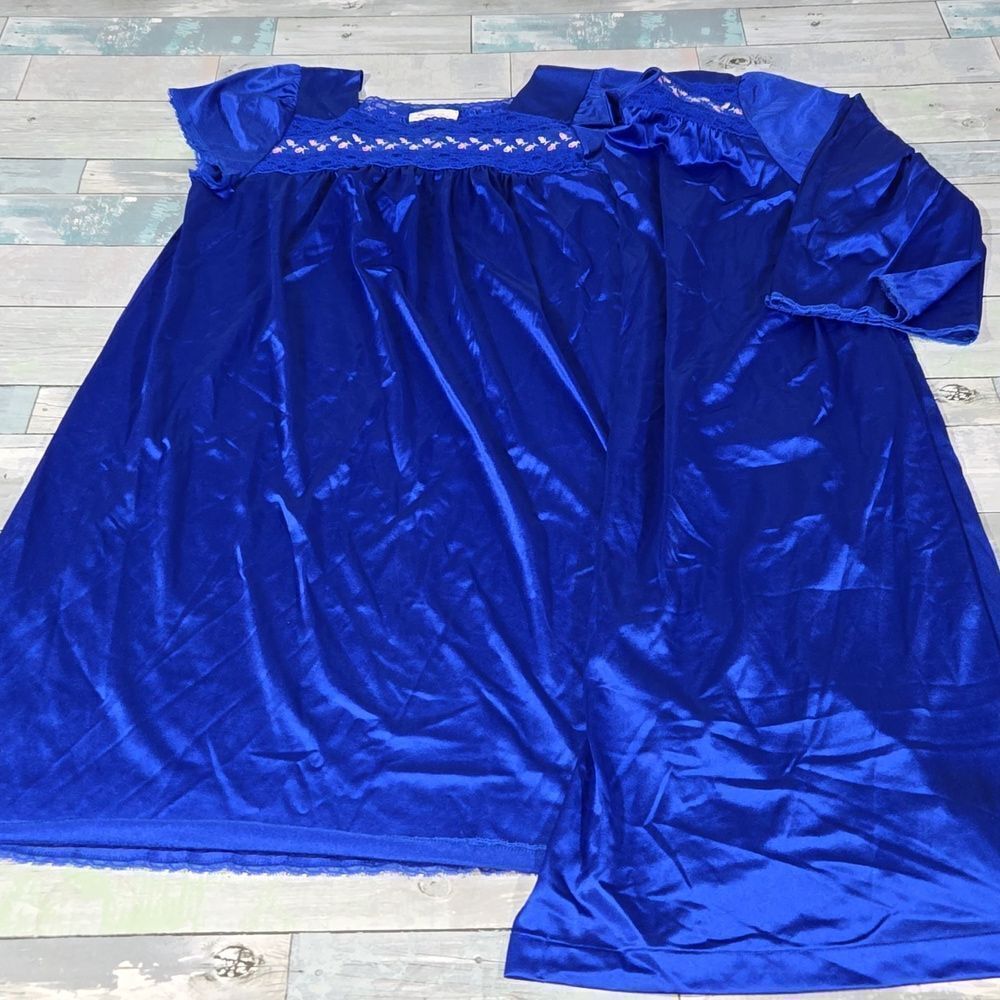 Vintage Vanity Fair Royal Blue Nightgown & Robe Sleep Set Made in USA sz Med